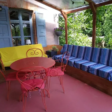 Independant Dans Ferme 18eme Guest house